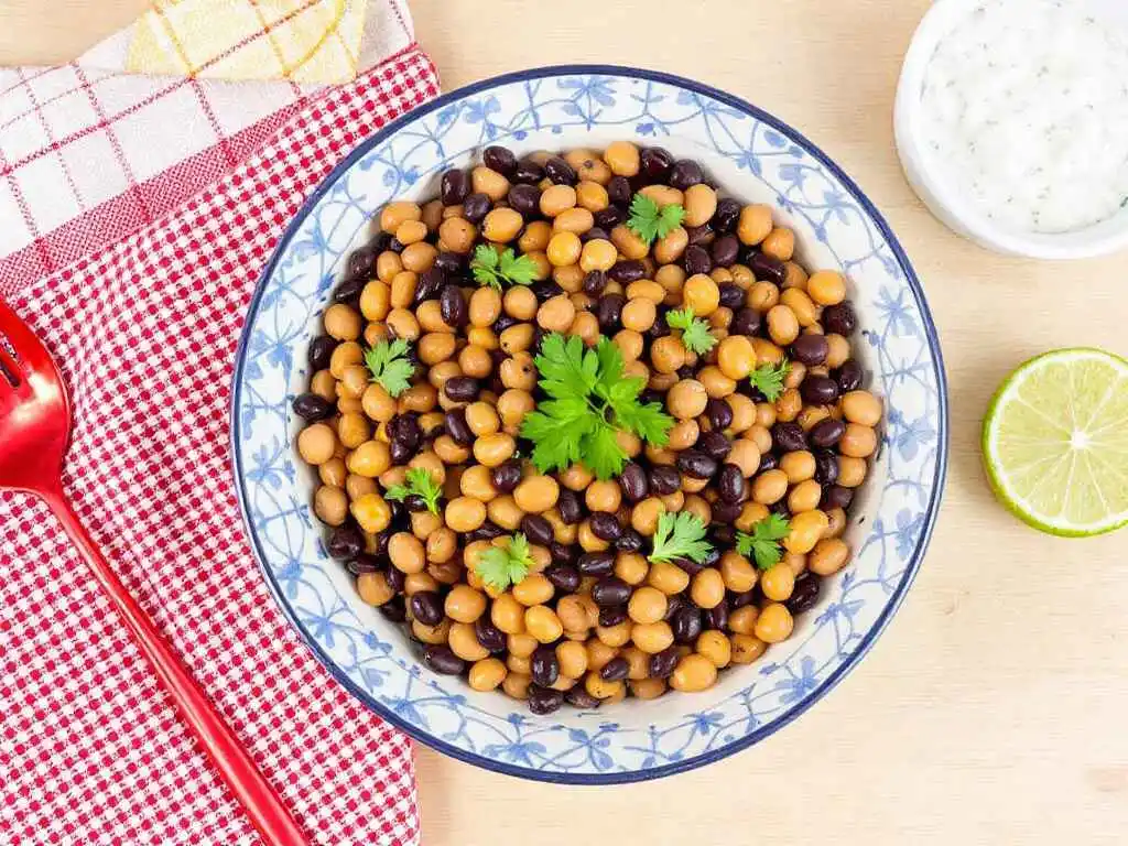 African-Inspired Black-Eyed Peas
